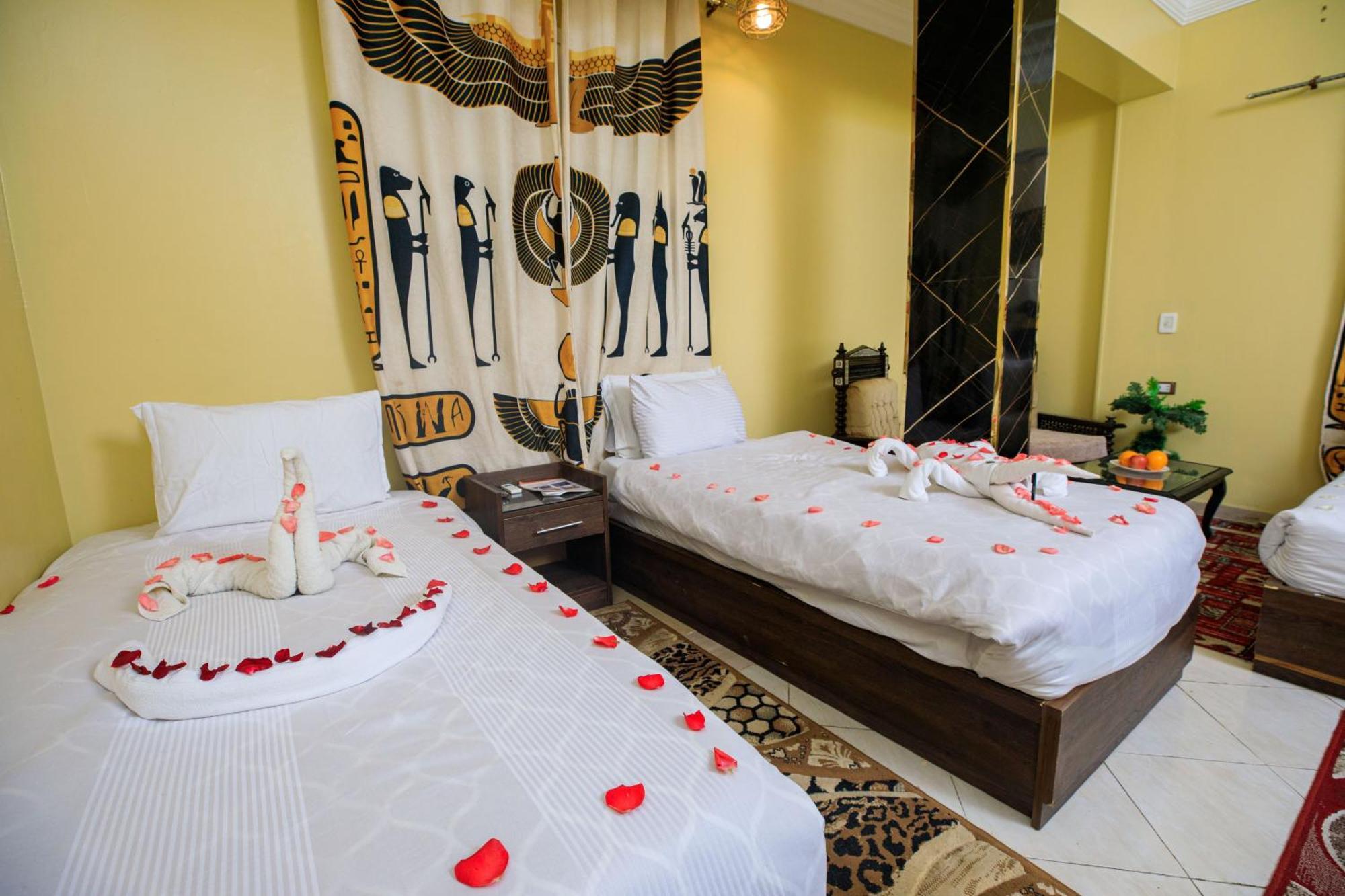 Royal Bella Casa Pyramids Couette-café Kafret el-Gabal